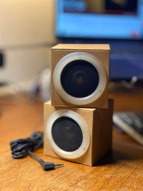 Collectors Muji Cardboard Speaker Audio Soundbars Speakers