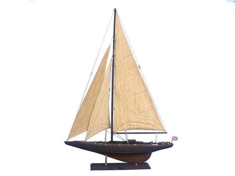 Wholesale Wooden Vintage Endeavour Limited Model Sailboat Decoration