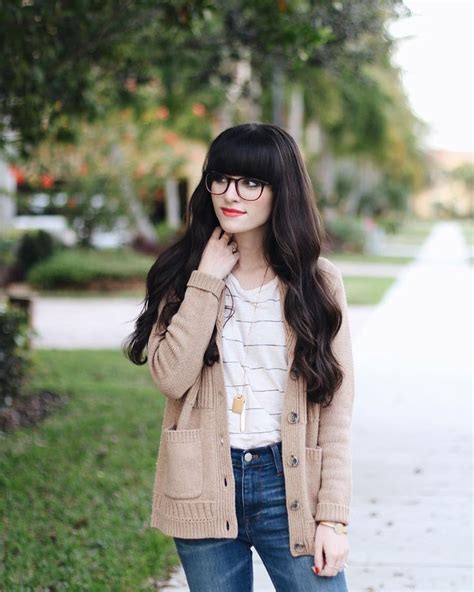 Newdarlings Instagram Girl With Glasses Simple Outfits Madewell Sweater Everyday