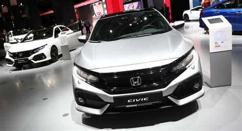 The latest iteration of the popular midsize sedan is available. New Honda Civic Facelift India Launch Likely in 2019 ...