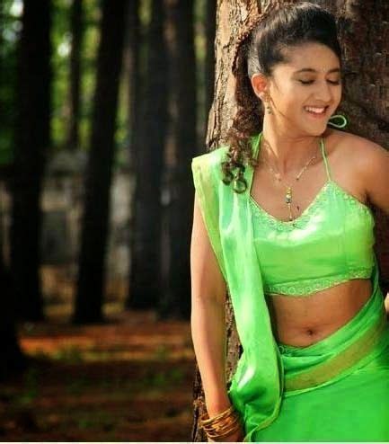 Shriya Sharma Hot Navel In Green CineHub