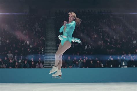 View Margot Robbie Skating Movie Pics