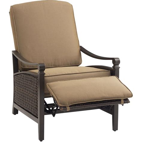 This wicker frame gives this chair a natural appearance. La-Z-Boy Outdoor Sawyer Resin Wicker Patio Furniture ...