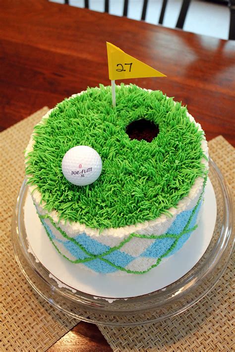 Golf-themed cake | Golf birthday cakes, Golf themed cakes, Themed cakes