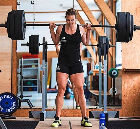 Ski fanatic, fantasy reader and sister :) www.michellegisin.ch Ski: Michelle Gisin ist nach Knie-OP topfit wie nie im ...