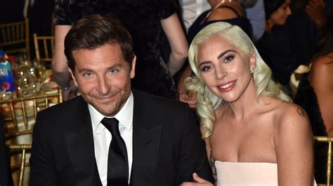 lady gaga and bradley cooper perform shallow in las vegas teen vogue