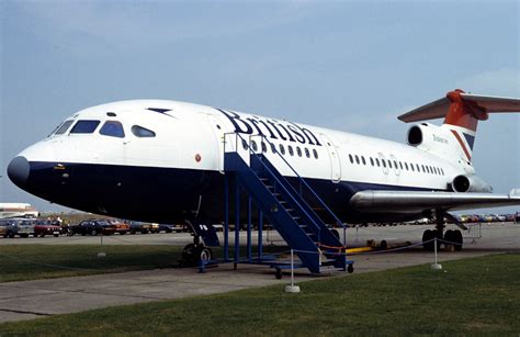 G Avfb Trident 2e Flown Into Duxford On 13th June 1982 And Flickr