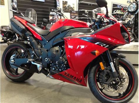 • 1,3 млн просмотров 3 года назад. Gallery Yamaha R1 2014 Red
