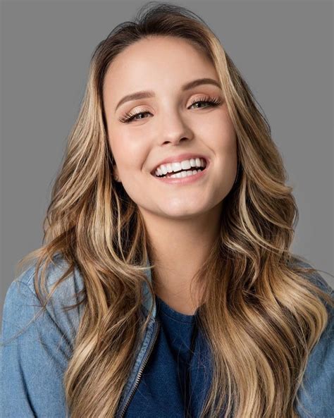 Por conta disso, reunimos algumas curiosidades sobre a estrela. Larissa Manoela fotos (182 fotos) - LETRAS.COM