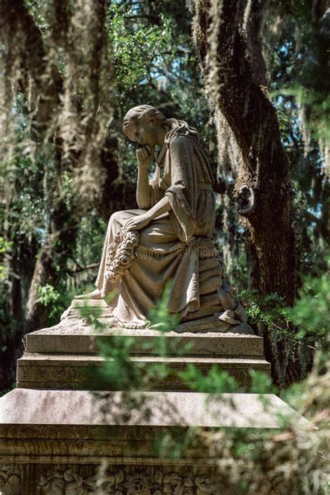 Cemetery Statuary Statue Bonaventure Cemetery Savannah Georgia Stock
