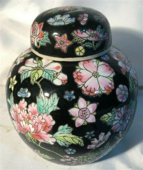 Chinese Antique Appraisal Chinese Black Floral Pattern Ginger Jarurn