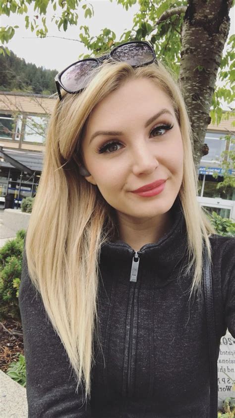 Lauren Southern Sexy Pictures 2021 68 Photos Videos