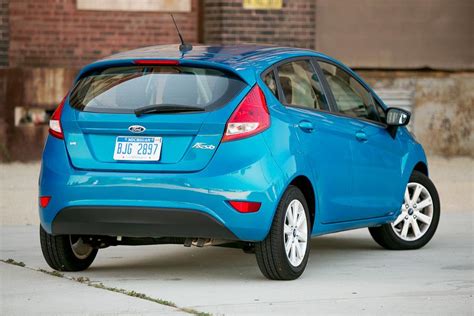 Learn how it drives and what features set the 2012 ford fiesta apart from its rivals. 2012 Ford Fiesta Reviews, Specs and Prices | Cars.com