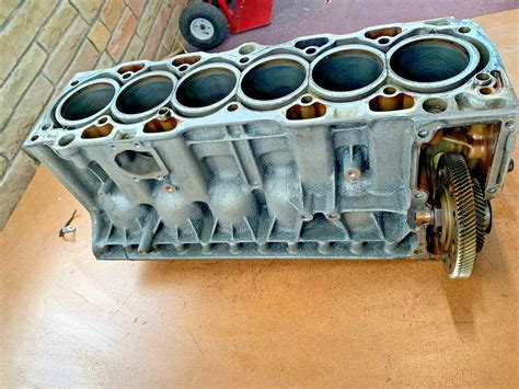 2007 2014 Volvo Xc90 32l Engine Bare Cylinder Block 6f6n 6l084 Ag