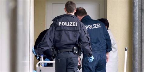Feltehetően bevándorló szúrt meg egy magyar férfit Németországban | Híradó