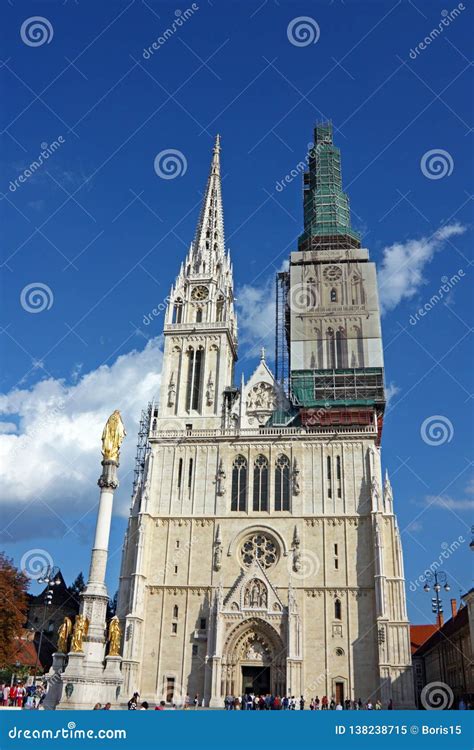 Katedral I Zagreb Kroatien Redaktionell Foto Bild Av Europeiskt