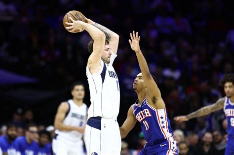 Sixers Bell Ringer Sixers Go Ice Cold Late Fall To Mavericks Liberty Ballers