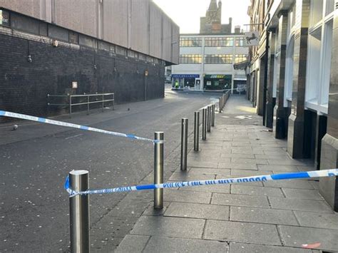 Police Cordons Taken Down After Two Men Stabbed In Nottingham City