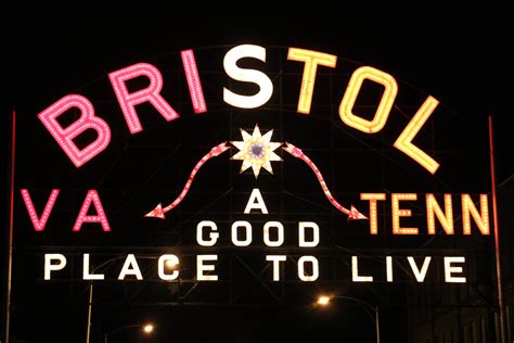 Photos of Downtown Bristol, TN / VA | Believe in Bristol, Historic ...