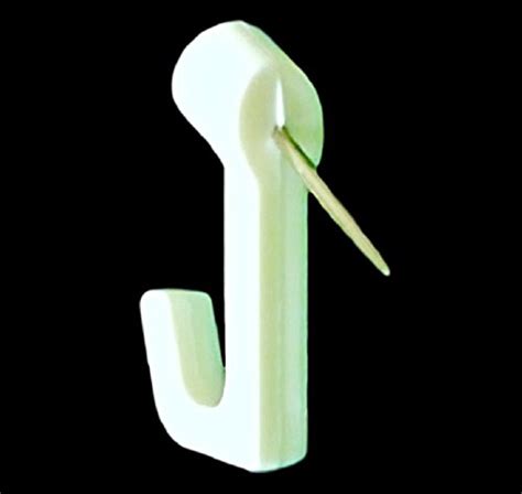 Plastic Push Pin Hooks White 7 Pieces Office Supplies Presentation