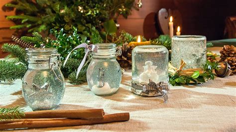 Weihnachtsdeko für außen kann man kaufen oder selber machen. Selbst gemachte Schneekugeln | NDR.de - Ratgeber