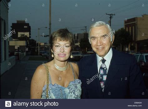 Documents of nancy bowes (born hegler). LORNE GREENE with wife Nancy Deale Greene.e0591.(Credit ...