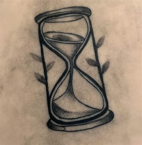 Hourglass Tattoo Symbolism Meaning And Awesome Design Ideas Saved