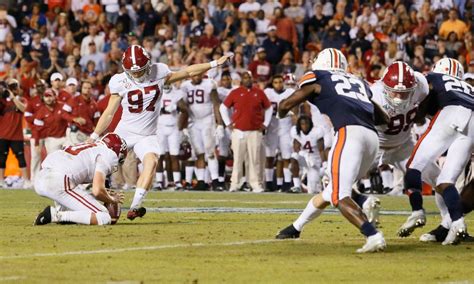 Iron Bowl Alabama Loses To Auburn After Fg Attempt Dings The Uprights