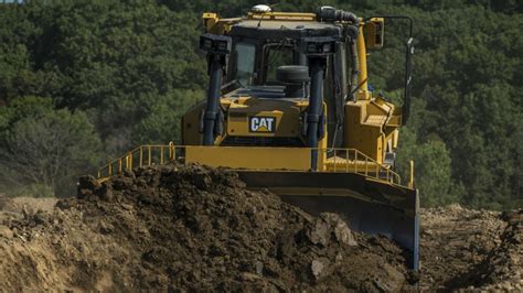 New Cat D8t Dozer Boasts All New Fully Automatic Transmission Greater