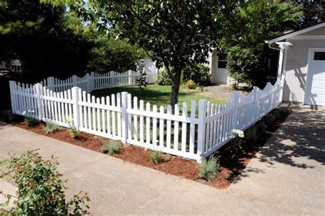 Fence Designs For Front Yard Front Yard Gate And Fence Designs And Ideas