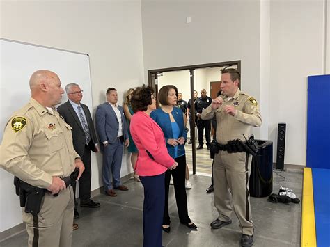 Cortez Masto Rosen Visit Las Vegas Metropolitan Police Department Training Center Highlight