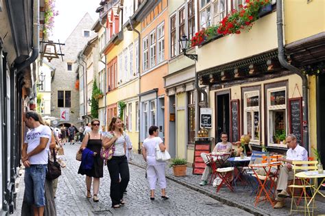Hotel krämerbrücke erfurt ligt in de buurt van bezienswaardigheden zoals historisches rathaus (0 gasten van hotel krämerbrücke erfurt kunnen daarnaast gebruikmaken van een sauna en ontbijt op. Krämerbrücke - Einkaufen - Erfurt Tourismus