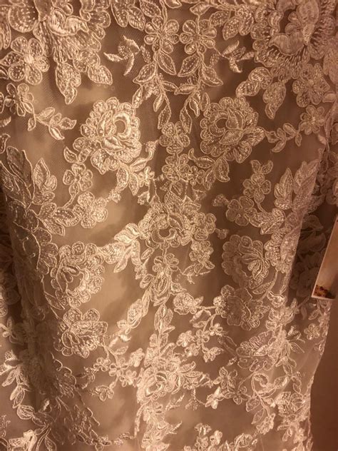 Essense Of Australia D2109 New Wedding Dress Stillwhite