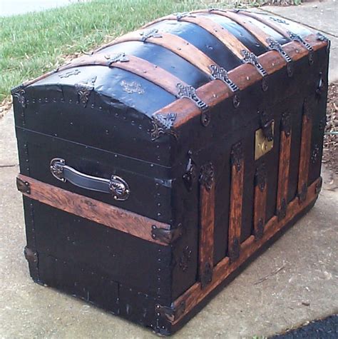 616 Restored Antique Dome Top Steamer Trunk For Sale Available 540 659 6209