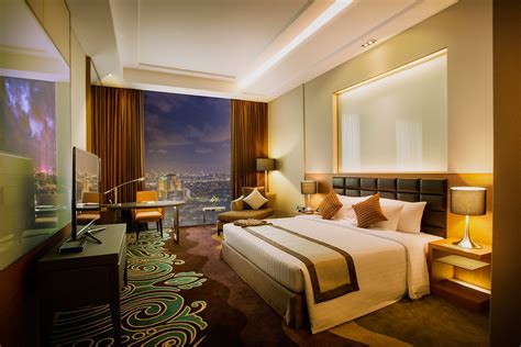 Featuring allergy free rooms and parking, all star hotel melaka is located in batu berendam district, 2.1 km from masjid. The 11 Best 5-Star hotels in Bangkok under $100 ...