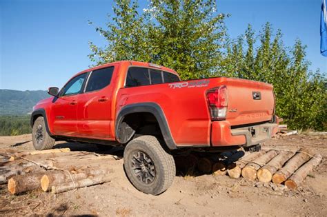 In addition to the overhead and side airbags, knee airbags are also provided in tacoma for the driver and front passengers. 2016 Toyota Tacoma Review - rims and tires mag