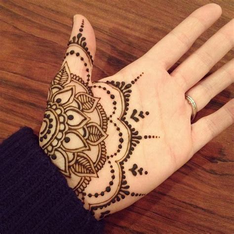 Simple Henna Designs For Palms