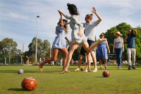7 Benefits Of Playing Barefoot Bowls In Melbourne Dandenong Club