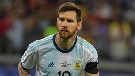 Messi Qatar Lionel Messi Qatar Argentina 16112005 For
