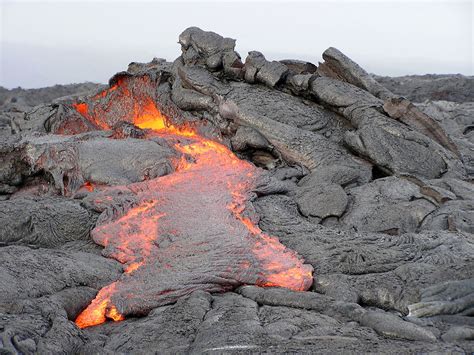 Lava And Basalt At Hawaii Volcanoes National Park 2004 C Flickr