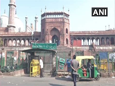Only 10 devotees offer Friday prayer at historic Jama Masjid