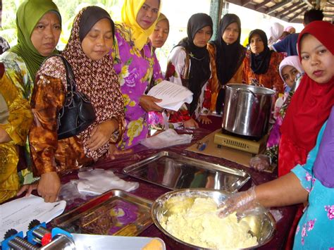 Atas sebab itulah saya mencuba mee tarik chinese muslim. Kursus Memproses Produk Makanan Halal: Kursus Proses Sos ...