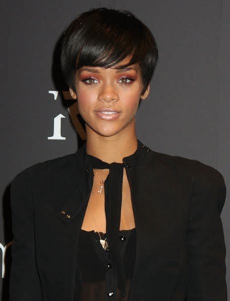 Custom Haircuts Rihanna Hairstyles Trendsetter