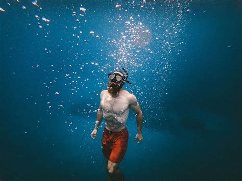 Hd Wallpaper Man In Body Of Water Man Swimming Underwater Person