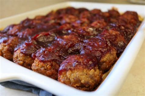 If i buy ground beef, nine times out of ten it's because i'm making hamburgers. Venison Meatballs - Deer Recipes - Ground Venison Burger ...