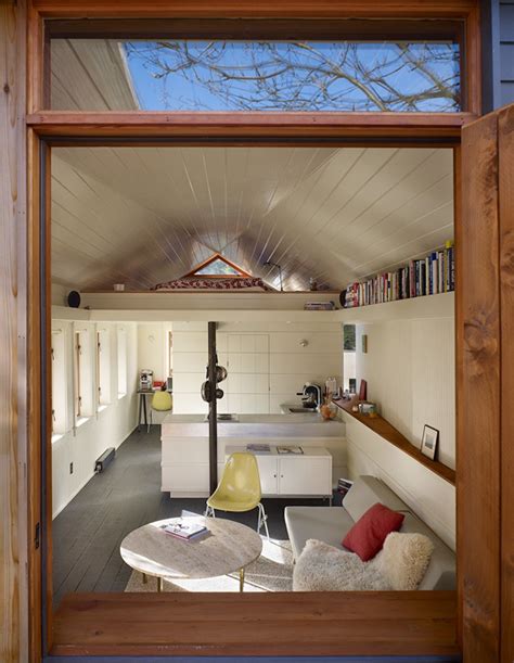 Convert your garage into a little. Garage Conversion That Turn It Into Contemporary Living Space - DigsDigs