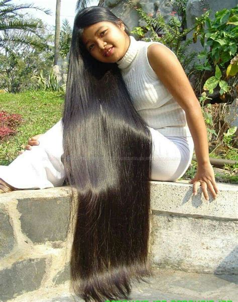 Pin By Kandy Marshal On Vnlonghairs Lustrous Hair Thick Hair Styles
