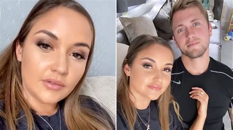 Jacqueline Jossa And Dan Osborne Drive Fans Wild With Incredibly Loved Up Selfie Mirror Online