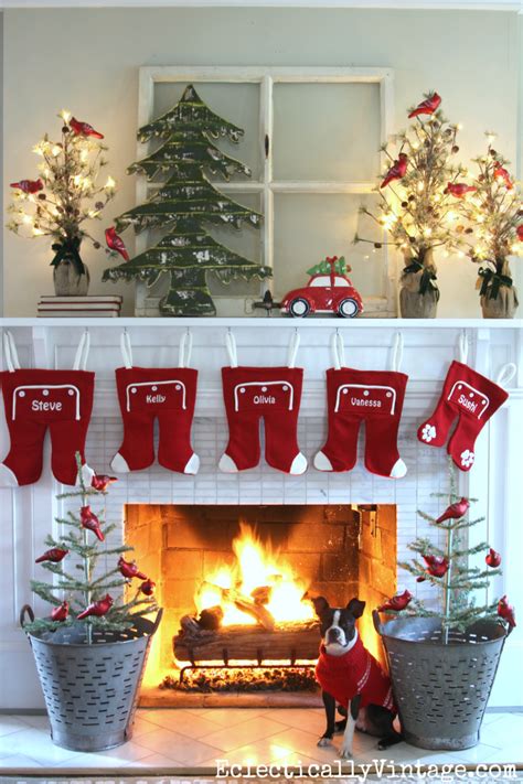 30 Beautiful Christmas Mantel Decorations Ideas A Diy