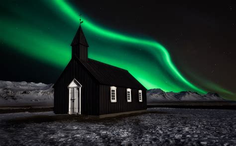 Aurora Borealis Over Church Wallpaper Hd Nature 4k Wallpapers Images